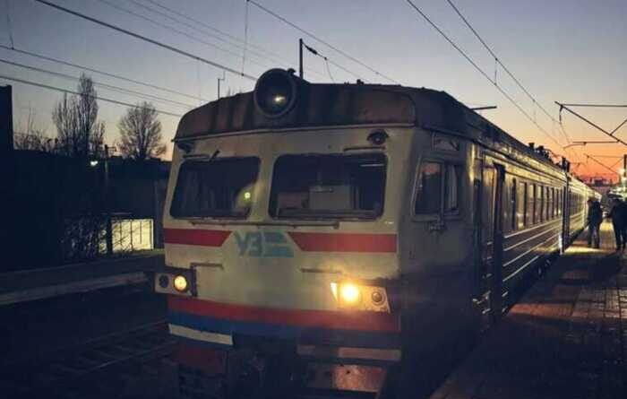 У Вишневому на Київщині під колесами потяга загинув підліток