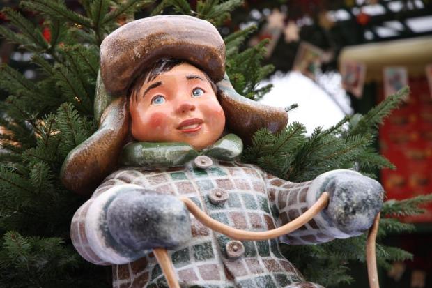 Бережіться!  Радянські ялинкові іграшки можуть "фонити" радіацією