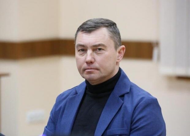 "Не варто акцентувати увагу на жінці...": Кандидат у Львівський апеляційний суд у дисертації стверджував, що чоловіки можуть виношувати дітей