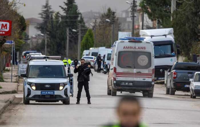 У Туреччині відбулася перестрілка поліції з ІДІЛ: у Ялові загинули троє правоохоронців і шестеро бойовиків