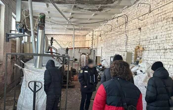 Обшуки в мерії Дніпра та трьох областях: поліція розслідує розкрадання коштів