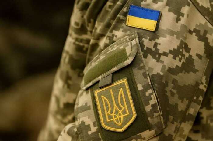 У Луцьку працівники ТЦК розбили скло в авто та силоміць витягли водія