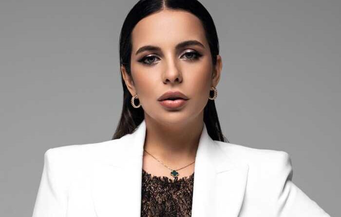 Скандал із блогеркою Гончарук: у мережі з’явилися записи про схеми з російськими та білоруськими картками