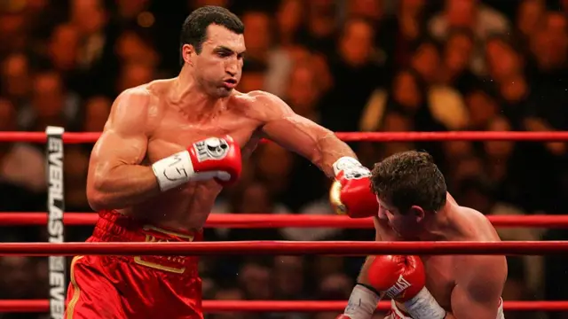 "Ми поспілкувалися": Зірковий український боксер висловився про можливе повернення Кличка на ринг