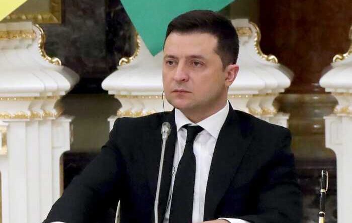 Україну попереджали про вторгнення РФ у 2022 році, але допомоги не обіцяли — Guardian