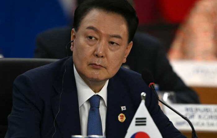 Засуджений на довічне експрезидент Південної Кореї Юн Сок Йоль вибачився перед народом