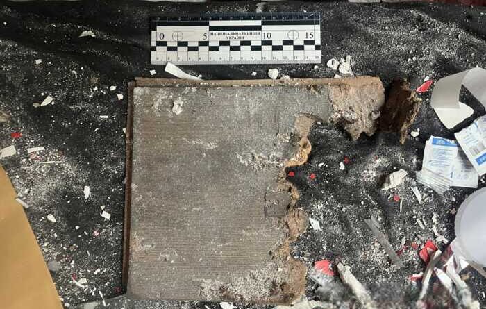 У центрі Києва чоловік кинув гранату під час конфлікту в хостелі