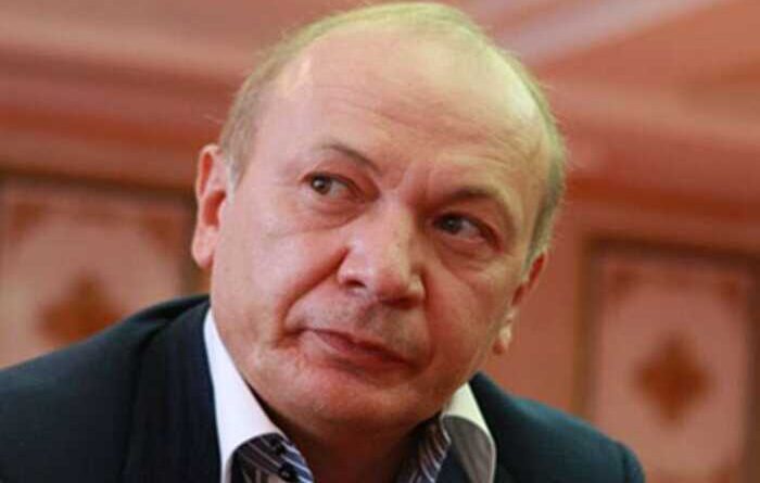 Розшукуваний НАБУ Юрій Іванющенко літав до РФ разом зі «спонсором» російського криміналітету