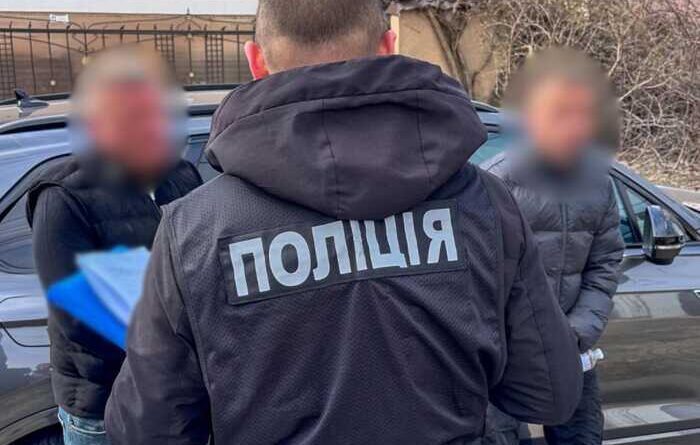 На Одещині викрили шахраїв, які ошукували військових під час продажу авто