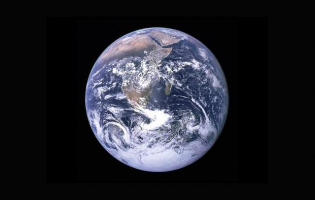 Доба стає довшою? Вчені розповіли, як зміна клімату впливає на обертання Землі