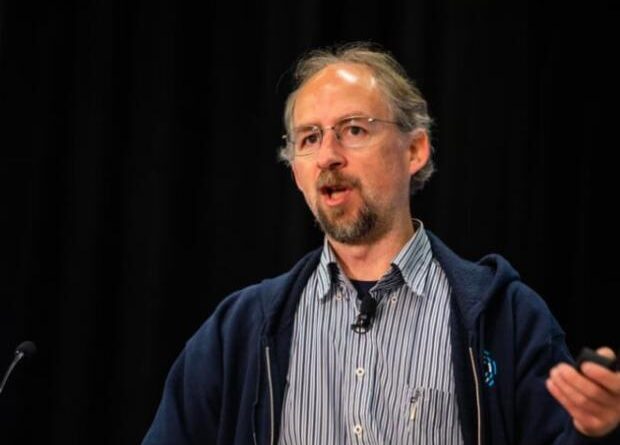 The New York Times назвав ймовірного автора біткоіна, той відреагував