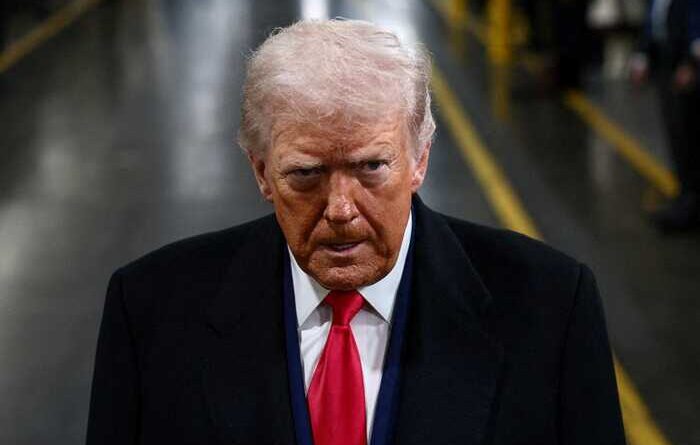 Трамп програв суд проти Wall Street Journal у справі про наклеп щодо зв’язків з Епштейном