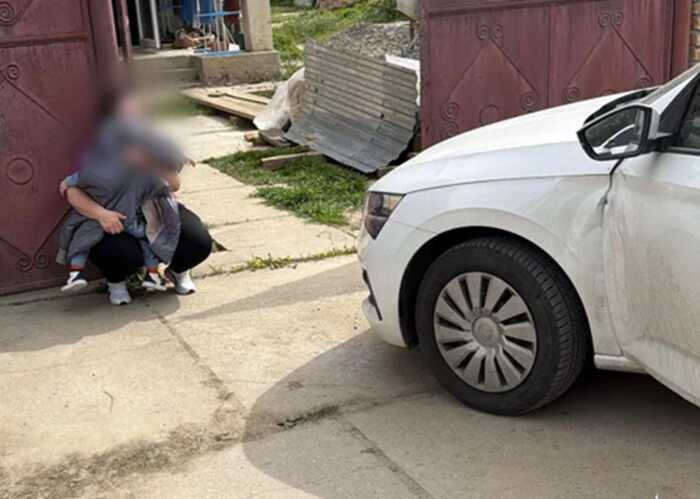 На Закарпатті затримали озброєного чоловіка, який викрав жінку з 3-річною дитиною і стріляв у поліцію
