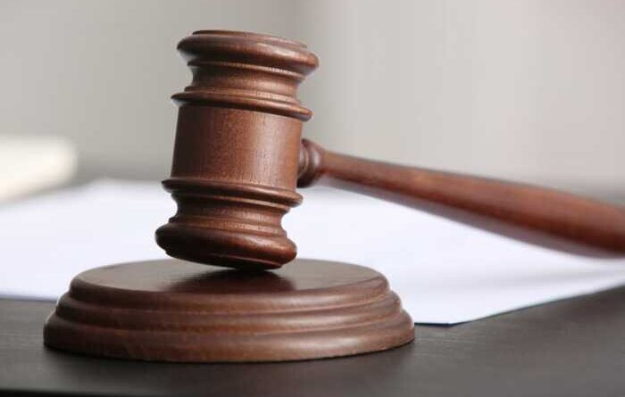 Суд оштрафував імпортера за підроблені документи при розмитненні Porsche