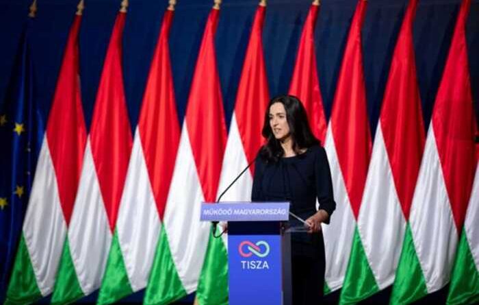 «Це злочин»: майбутня очільниця МЗС Угорщини закликала Сійярто припинити знищення архівів