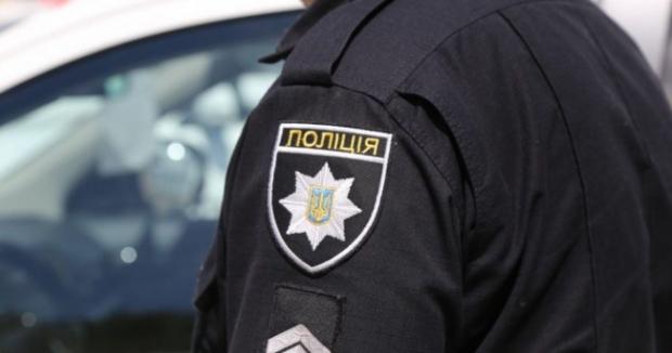 Все почалось як звичайна сварка: На Дніпропетровщині чоловіки з автоматами обстріляли магазин та викрали хлопця