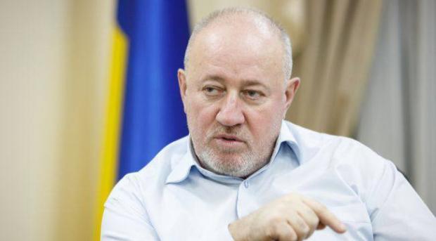 Українців-біженців хочуть змусити платити подвійні податки після повернення з-за кордону - заява викликала скандал