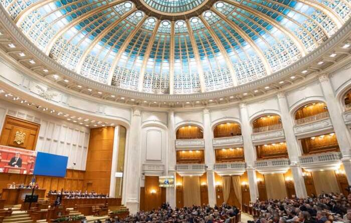 Парламент Румунії проголосував за відставку уряду