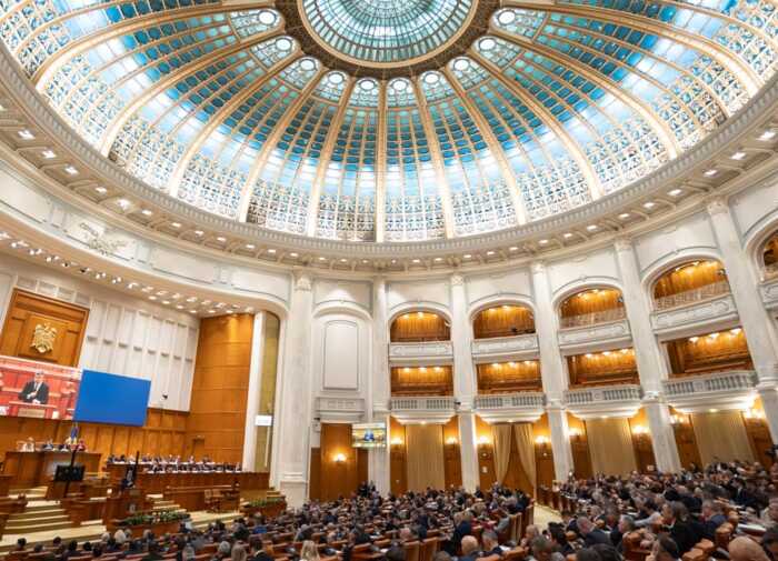 Парламент Румунії проголосував за відставку уряду