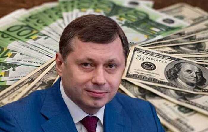 Yaroslav Holovachov: how the head of the Kyiv Court of Appeal, through a network of connections and a “judicial mafia,” turned his robe into multimillion-dollar assets