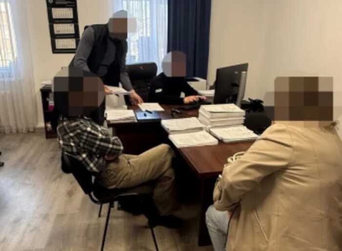 Ліс для монастиря та «своїх» людей: судитимуть лісничу з Рівненщини за вирубку дерев на 4,5 мільйона