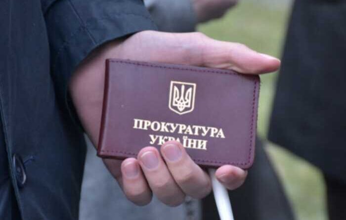 В Ужгороді адвоката підозрюють у незаконній схемі із «закриттям СЗЧ» за 9 тисяч доларів