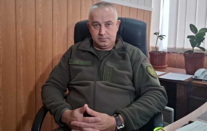 10 тисяч доларів або «прес-хата»?: начальника Одеського СІЗО Нікітіна звинувачують у поборах та знущаннях над ув’язненими