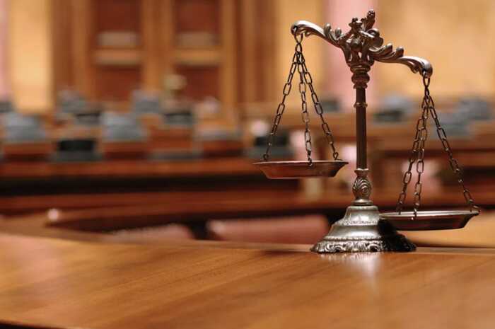 Справа про 1000 доларів неправомірної вигоди: суд у Львові виніс виправдувальний вирок поліцейському