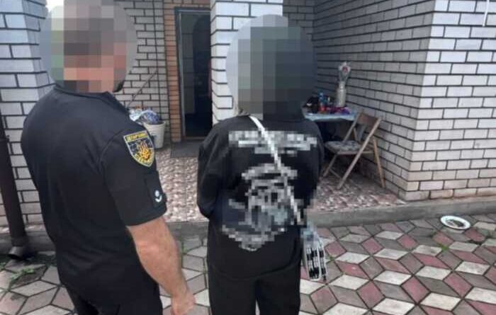 Нажилися на горі: на Дніпропетровщині дві шахрайки ошукали переселенців на 2 мільйони гривень