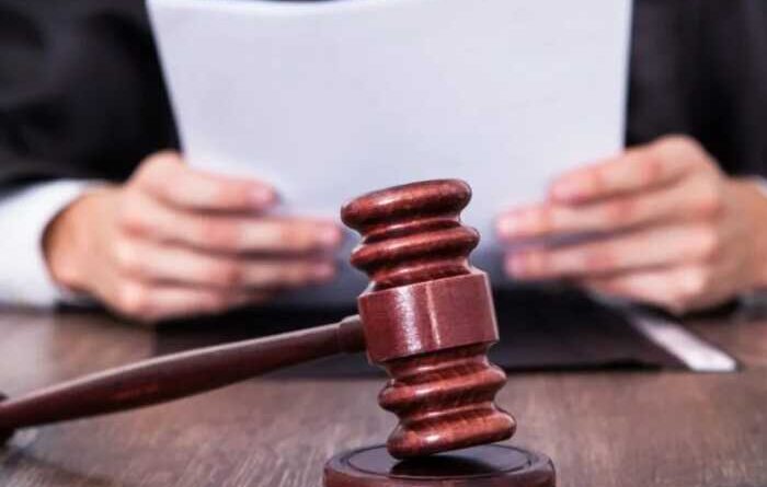 Мільйонні махінації на кодах: у Києві суд оштрафував митного брокера дилера агротехніки