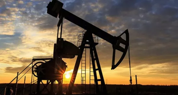 Нафта різко дорожчає: Конфлікт США та Ірану виходить на новий рівень