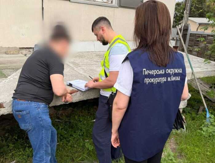 Фіктивна інвалідність за 30 тисяч доларів: у Києві викрили масштабну схему за участі голови ВЛК та екскерівника ТЦК