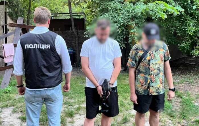 Правоохоронці викрили посадовця КМДА на хабарі у 5 мільйонів гривень за продовження оренди в Гідропарку