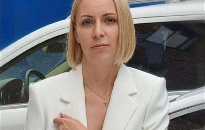 Земельна комісія на службі забудовників: як депутатка Олена Дудар віддає гектари Броварів компаніям, що платять їй зарплату