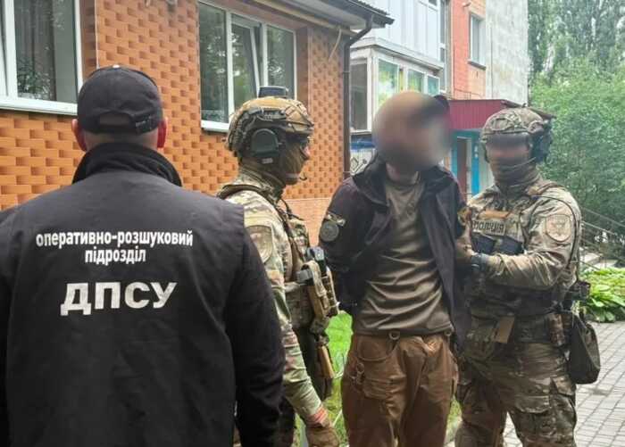 На Хмельниччині викрили схему нелегального переправлення до Молдови за 5,5 тисячі доларів