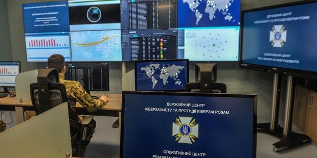 "Лікон" грюкає у двері: МВС України запускає пошук людей за фото