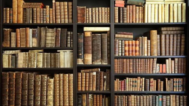 Росіяни знищили майже половину річного накладу українських книг - ринок чекають дефіцит і подорожчання