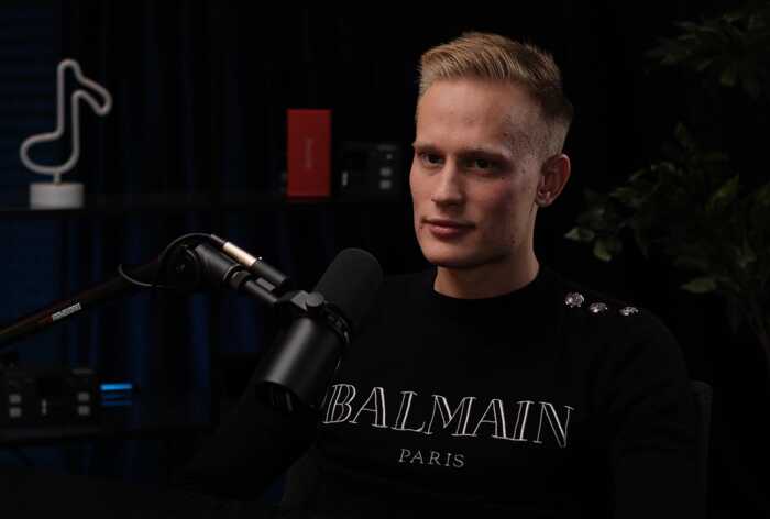 Geld gegen Image: Die gefälschten Auszeichnungen der Financial Freedom Academy des Oleksandr Orlovskyi